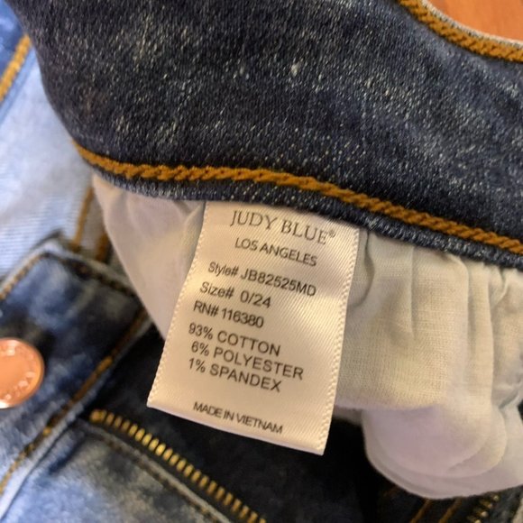 Judy Blue Womens 0‎ Relaxed Fit Distressed Jeans - Picture 5 of 12